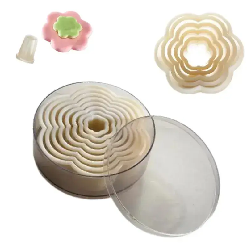 Κουπάτ πλαστικά λουλούδια